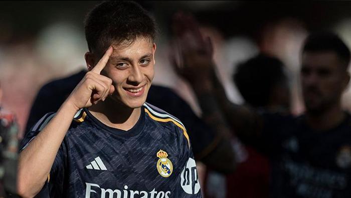 Real Madrid'in yıldızı Arda Güler paylaşılamıyor! İşte en ciddi talip... 3 real madridin yildizi arda guler paylasilamiyor iste en ciddi talip 2 CFKbpdt2