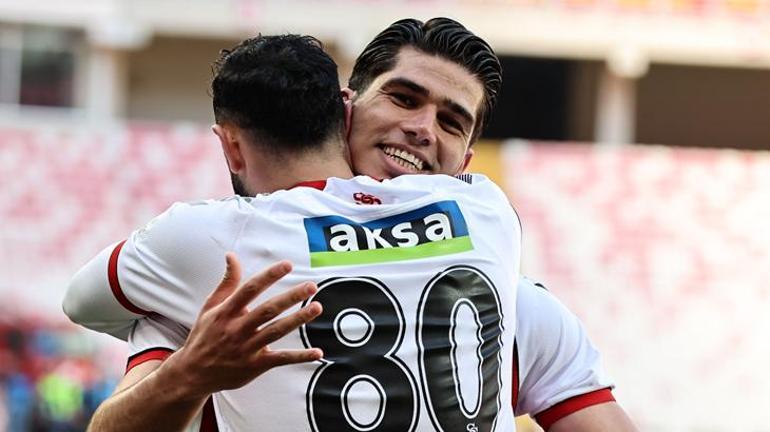 riza calimbayin turk futboluna yeni armagani 24 yasindaki oyuncu parliyor 0 R3Vtvl8z