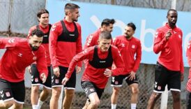 sivasspor caykur rizespor macinin hazirliklarina devam etti L1JSG32Z