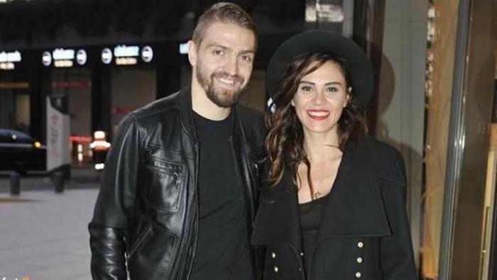 Şükran Ovalı'dan olay Caner Erkin itirafı! 'Aziz Yıldırım'ı aradı, çok ağladım' Fenerbahçe ve Beşiktaş sözleri... 6 sukran ovalidan olay caner erkin itirafi aziz yildirimi aradi cok agladim fenerbahce ve besiktas Q9D4BzSF