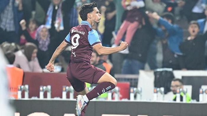Trabzonsporlu Ekrem Terzi, İtalyanları hayrete düşürdü! Chelsea efsanesine benzettiler... 3 trabzonsporlu ekrem terzi italyanlari hayrete dusurdu chelsea efsanesine benzettiler 2 4UXvGcEX