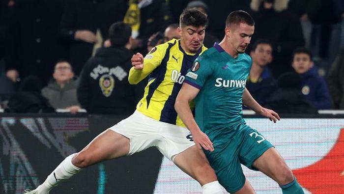 Transferde Yusuf Akçiçek çılgınlığı: Dev takımlar peşine düştü! İşte Fenerbahçe'nin istediği bonservis... 5 transferde yusuf akcicek cilginligi dev takimlar pesine dustu iste fenerbahcenin istedigi bonservis 4 Mlea4TEb
