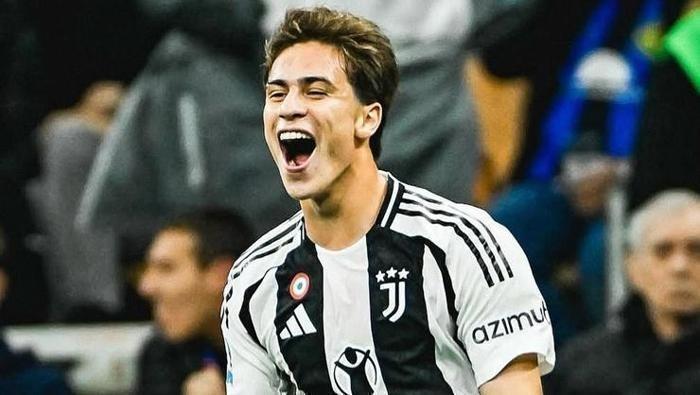 Victor Osimhen'den önce Kenan Yıldız! Transferde yılın bombası patladı, son dakika... 7 victor osimhenden once kenan yildiz transferde yilin bombasi patladi son dakika 6 BLcJEUCq