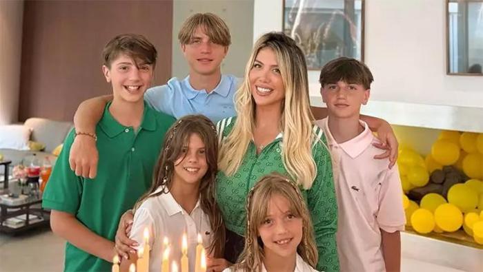 Wanda Nara'yla çığlık çığlığa velayet krizi sonrası Icardi'den ilk açıklama! 2 wanda narayla ciglik cigliga velayet krizi sonrasi icardiden ilk aciklama 1 Gs65eWDk