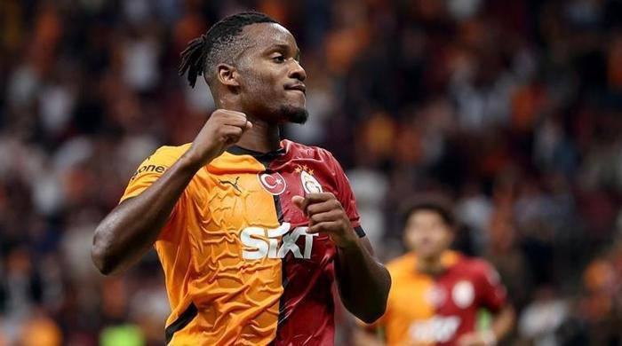 Yok artık Michy Batshuayi! Dünya futbol tarihine geçti, inanılmazı başardı... 1 yok artik michy batshuayi dunya futbol tarihine gecti inanilmazi basardi 0 jZHNQBs1
