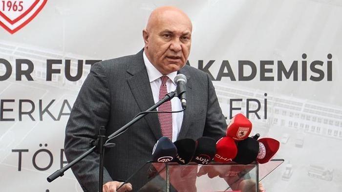 Yüksel Yıldırım'dan Fenerbahçe maçı sonrası bomba açıklamalar 'Tüm Türkiye'ye söylüyorum Galatasaray...' 10 yuksel yildirimdan fenerbahce maci sonrasi bomba aciklamalar tum turkiyeye soyluyorum galatasaray 9 WJTA21pe