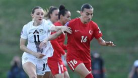 a milli kadin futbol takimi slovenyaya 3 0 maglup oldu V26dbElU