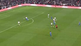 besiktas goztepe karsisinda 10 kisi kritik faul kirmizi kart kazanilan serbest vurustan gol SciDTv7z