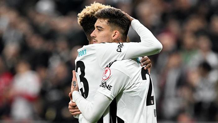 besiktasin goztepe maglubiyeti sonrasi sok ihanet sozleri aciklamak solskjaere duser 6 VgtDAeS4