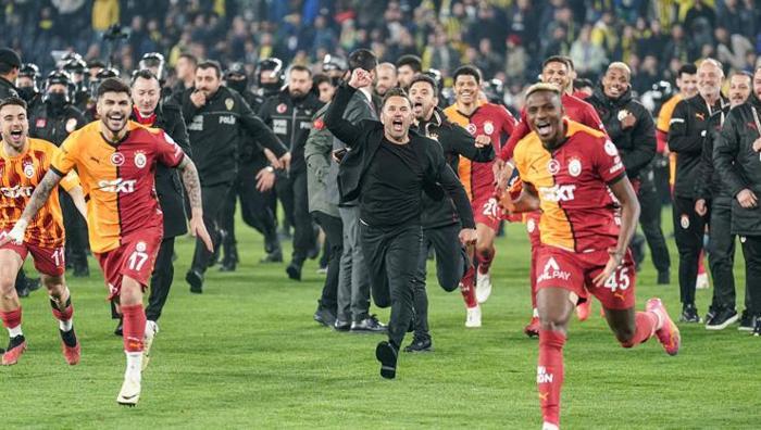 bir pep guardiola bir de okan buruk derbiden sonra ortaya cikan jose mourinho gercegi KpNC2ImE