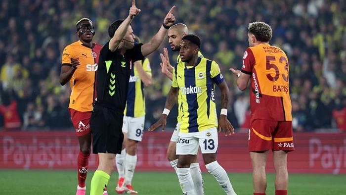 Fenerbahçe - Galatasaray maçına damga vuran pozisyon! 'Penaltı verilse daha doğru olurdu' 2 fenerbahce galatasaray macina damga vuran pozisyon penalti verilse daha dogru olurdu 1 2qtXlBAs