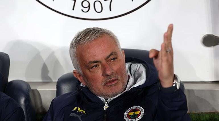 nihat kahveciden mourinhoya fenerbahce galatasaray maci sonrasinda agir sozler niye geldin hocam 0 r7uie8nr