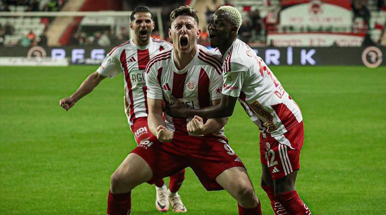 ozet antalyaspor samsunspor mac sonucu 2 1 ic sahada ust uste 4 galibiyet CYEtdJW7